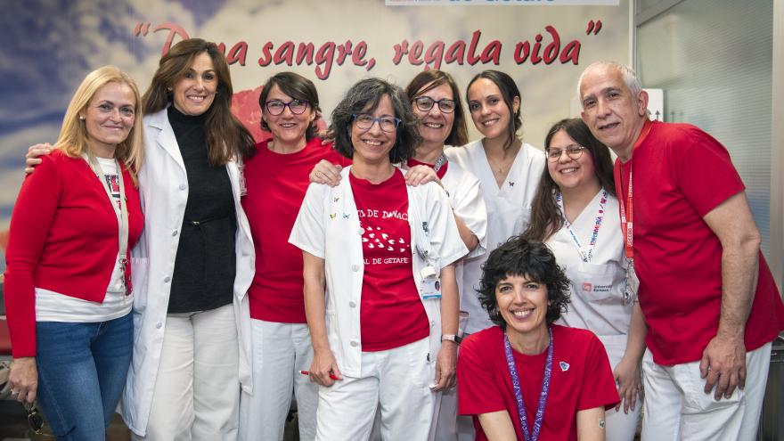 Trabajo en equipo durante el maratón de donación