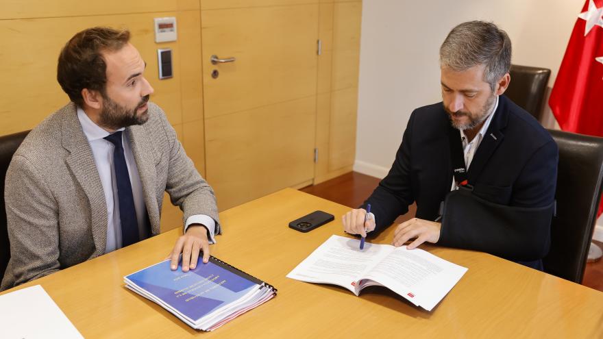 La Abogacía General de la Comunidad de Madrid tramita más de 8.000 asuntos consultivos y 14.500 nuevos litigios El consejero García Martín