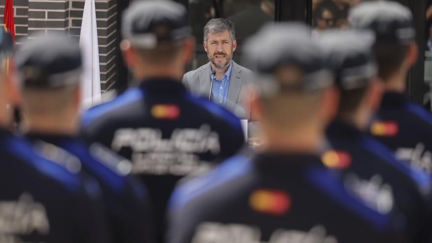 La Comunidad de Madrid invierte 1,2 millones en el nuevo Centro de Emergencias de San Martín de Valdeiglesias El consejero García Martín