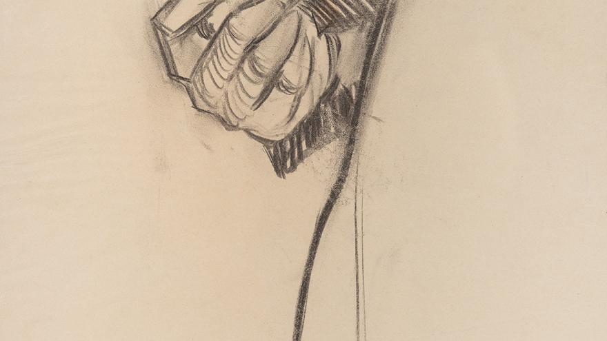IGNACIO ZULOAGA ZABALETA . Estudio de mano femenina con abanico, s.f. Carboncillo sobre papel. Colección Zuloaga. © Ignacio Zuloaga Zabaleta, VEGAP, Madrid, 2026 Dibujo de una mano que sostiene un abanico abierto
