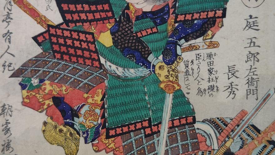 Samurai venciendo a soldado en el suelo