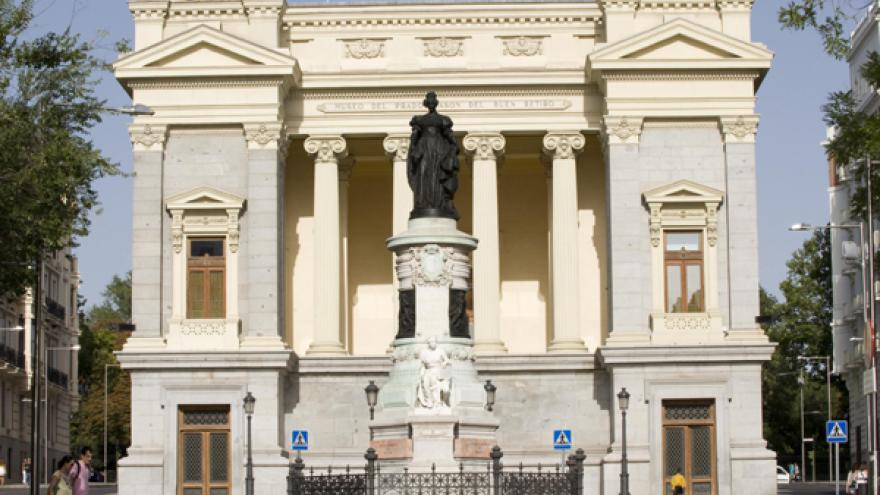 Monumento a María Cristina de Borbón