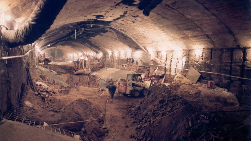 Ejecución caverna estación Guzmán el Bueno