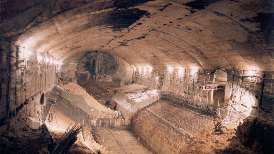 Ejecución caverna estación Guzmán el Bueno