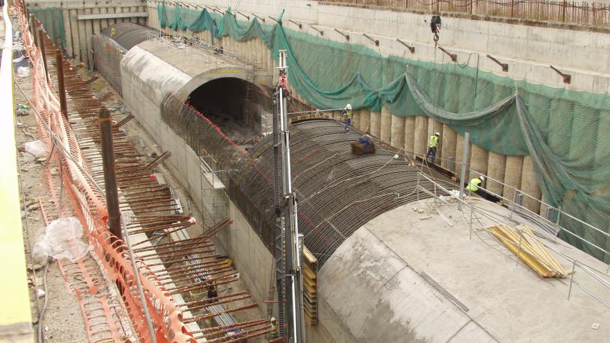 Ejecución de falso túnel en el pozo de ataque