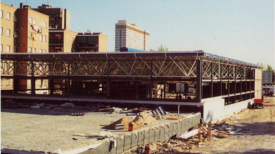 construcción estación Eugenia de Montijo