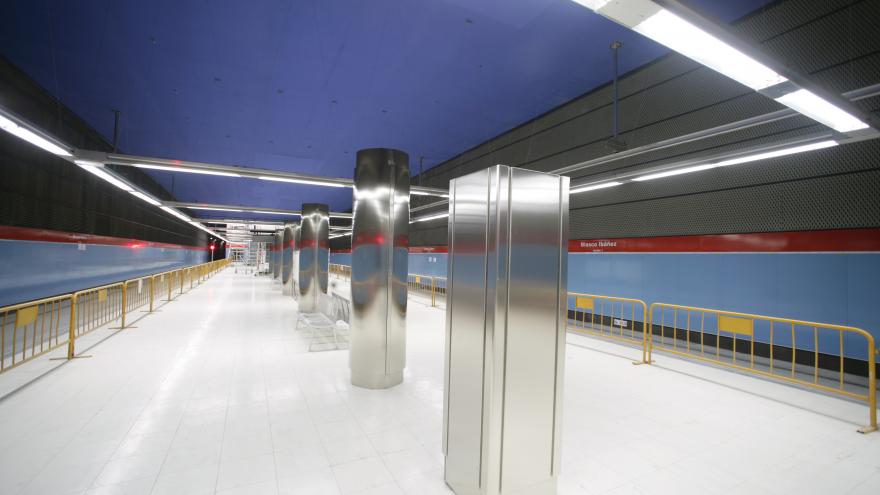 Andenes estación Blasco Ibáñez