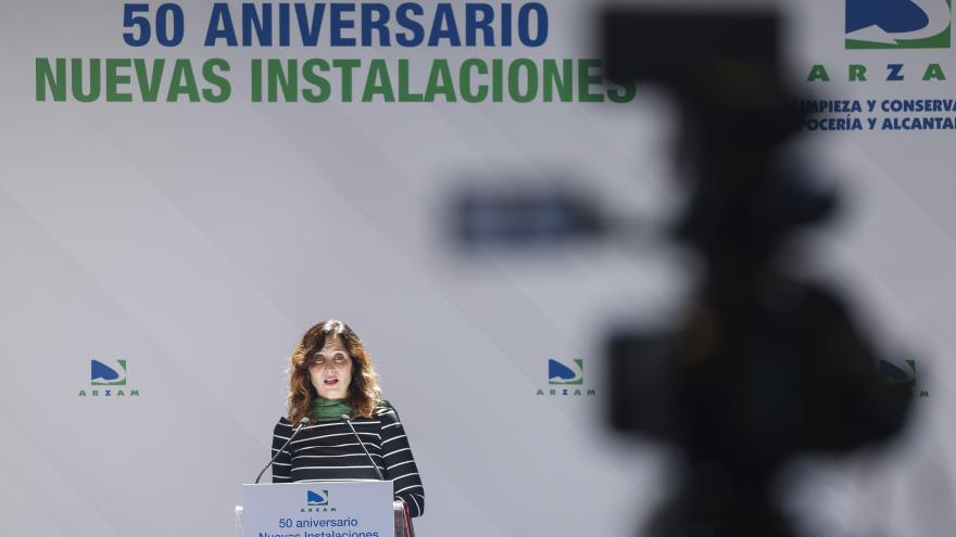 La presidenta durante su visita a la empresa