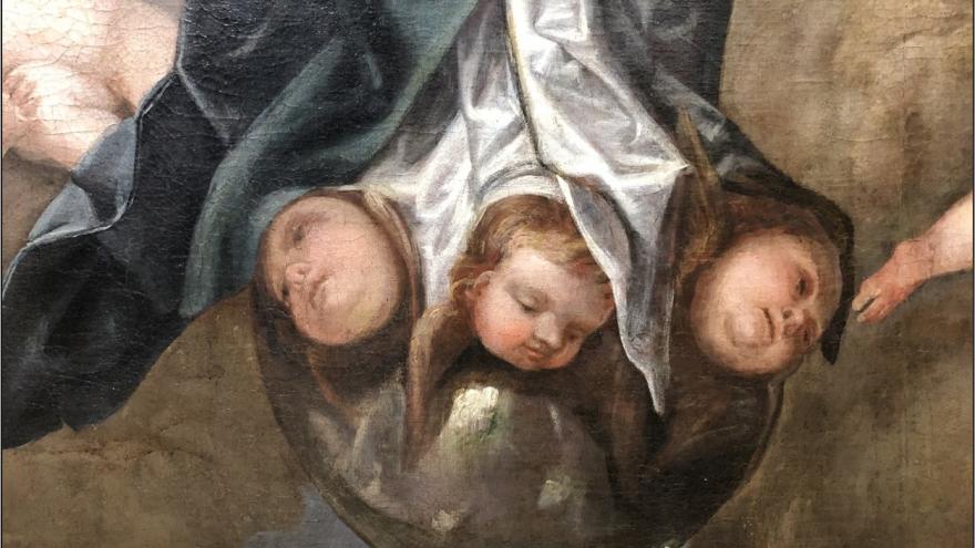 Detalle lienzo Inmaculada tras restauración