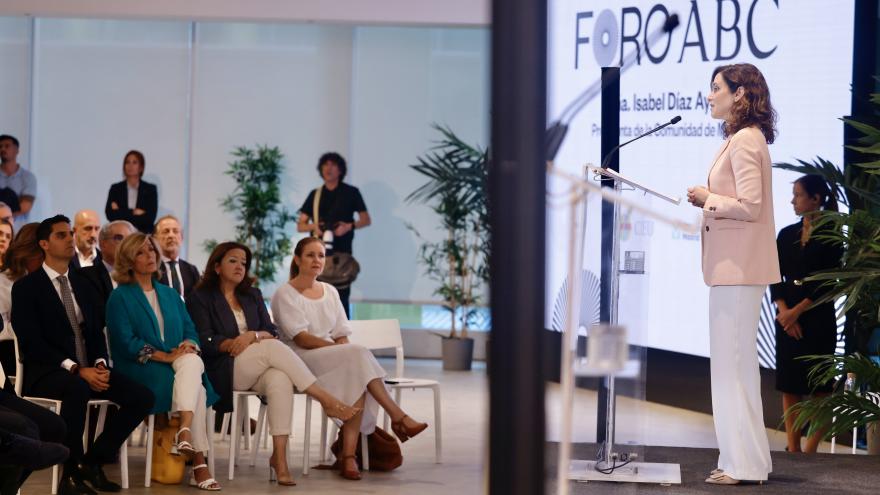 La presidenta durante su intervención en el foro