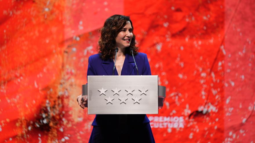 La presidenta durante la entrega de los premios