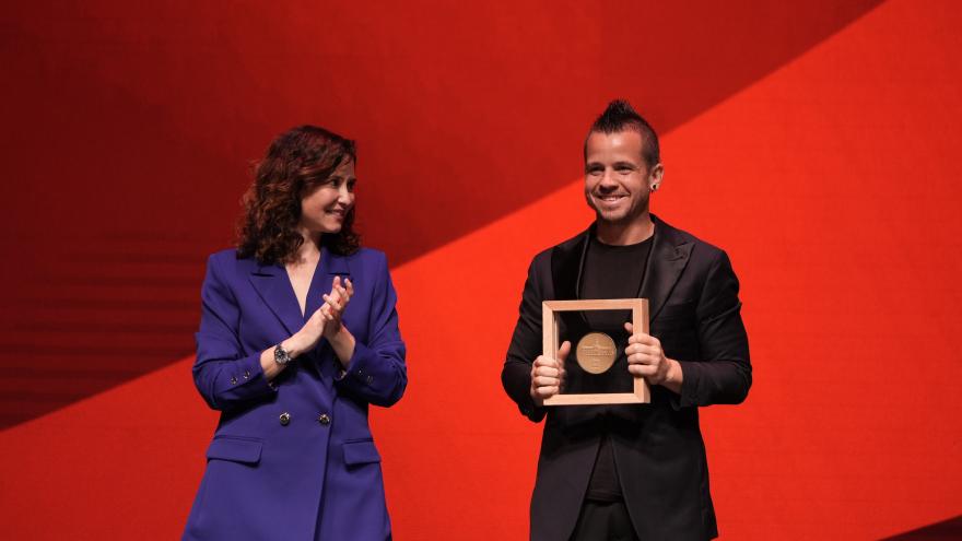 La presidenta durante la entrega de los premios