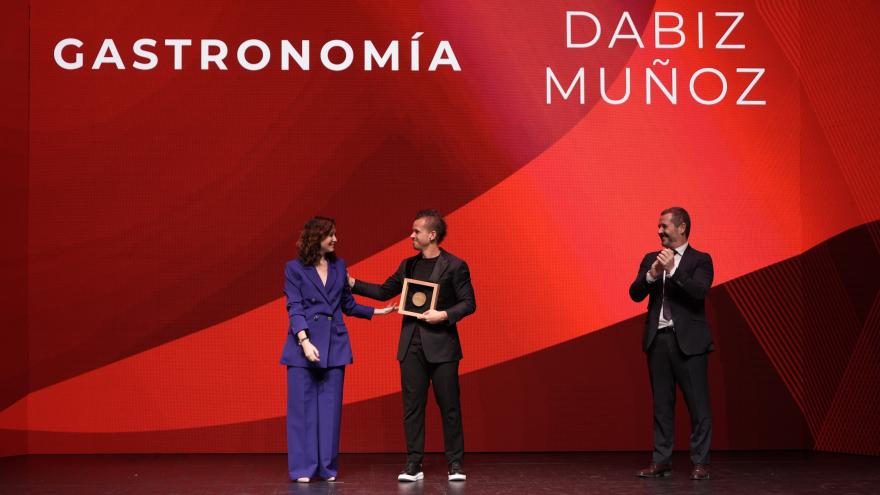La presidenta durante la entrega de los premios