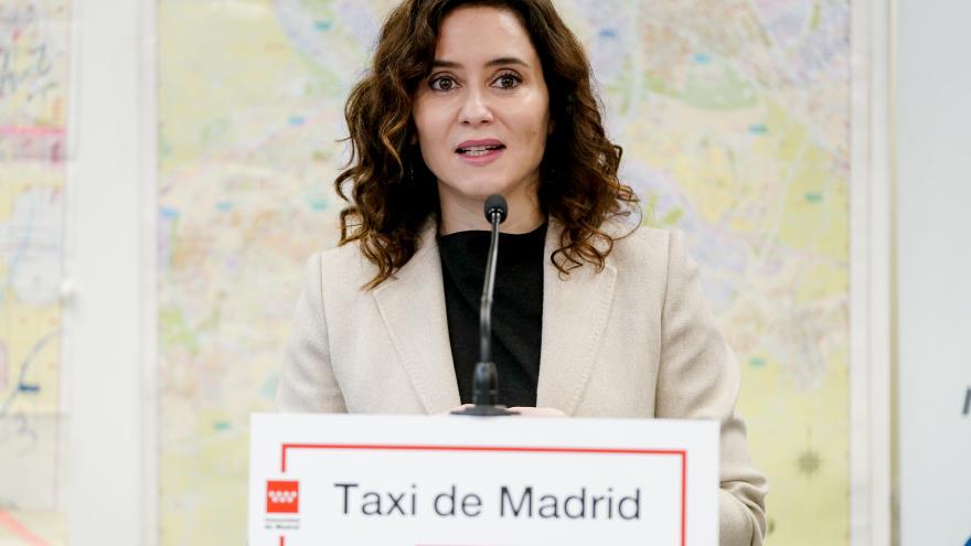 La presidenta durante su visita a la Asociación
