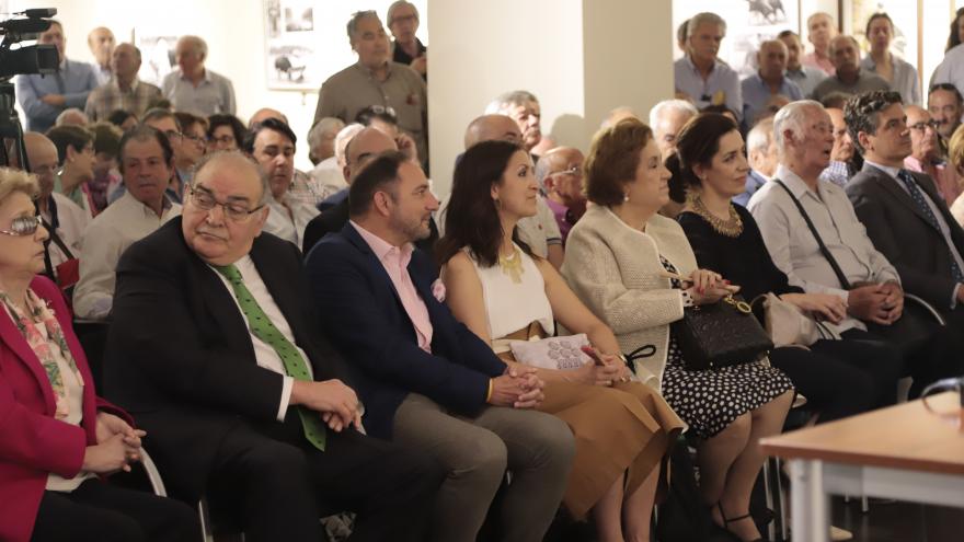 La Comunidad de Madrid inaugura una exposición-homenaje a ‘El Viti’ en Las Ventas