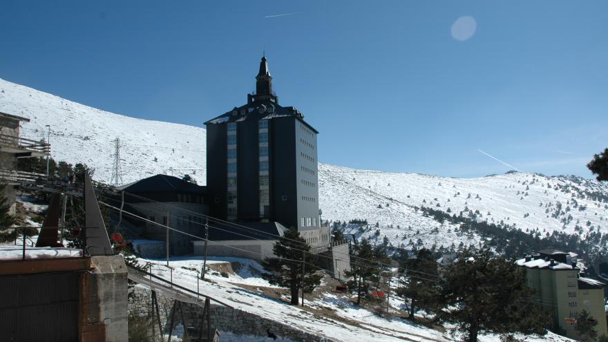 Vista aérea de la RESIDENCIA NAVACERRADA