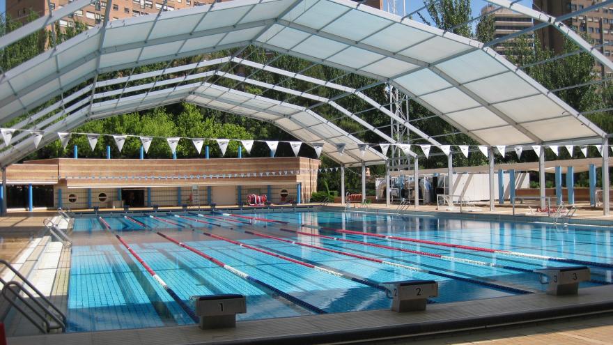 PISCINA OLÍMPICA EXTERIOR