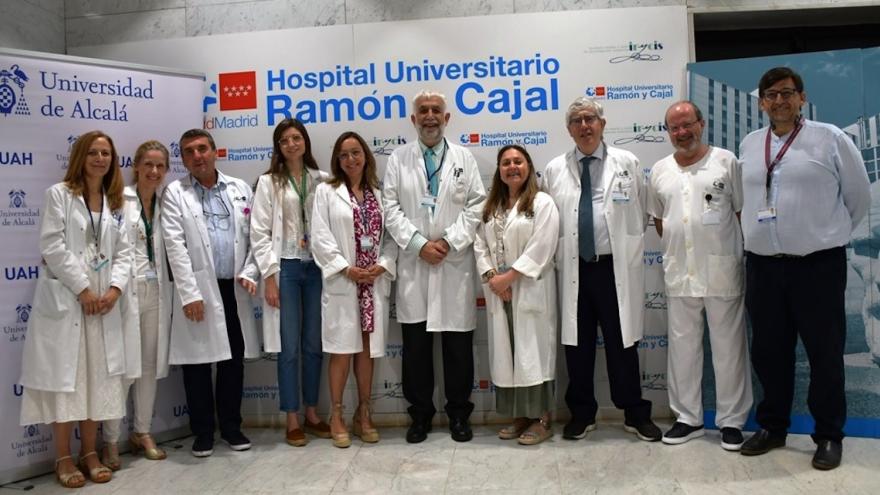 Imagen de fotocall del evento en el Hospital Universitario Ramón y Cajal