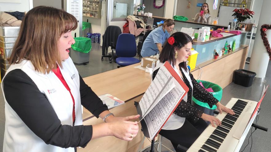Soprano y pianista ofrecen un recital.
