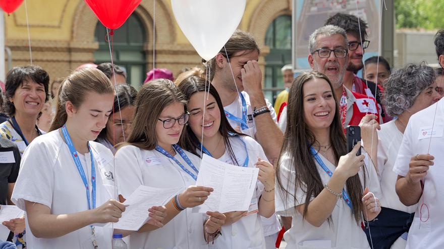 profesionales del hospital gregorio marañón
