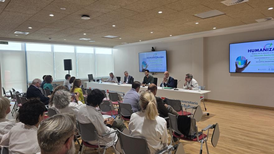 Presentación del acto de entrega de la certificación