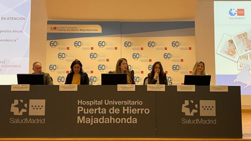 La Dirección Asistencial Noroeste de Atención Primaria celebra su III Jornada de Bioética con el foco en la Farmacia y los aspectos éticos sobre discapacidad y dependencia Mesa uno de la jornada