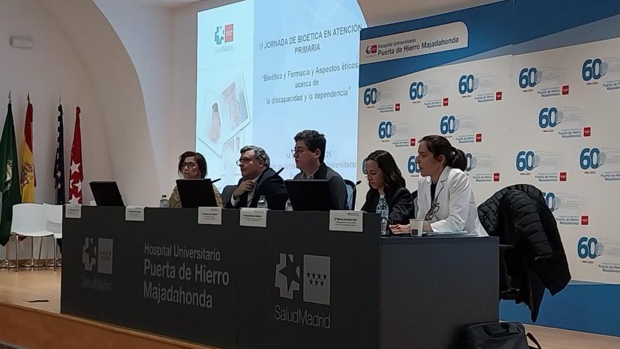 La Dirección Asistencial Noroeste de Atención Primaria celebra su III Jornada de Bioética con el foco en la Farmacia y los aspectos éticos sobre discapacidad y dependencia Mesa dos de la jornada
