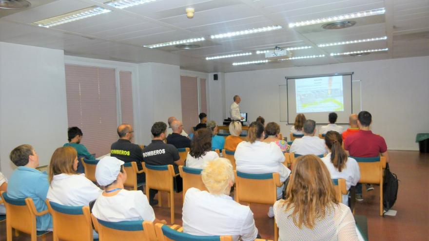 Clase teórica impartida por el Responsable de Seguridad