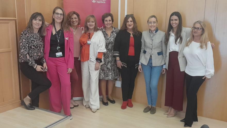 Foto de grupo de la Dirección Asistencial Sur