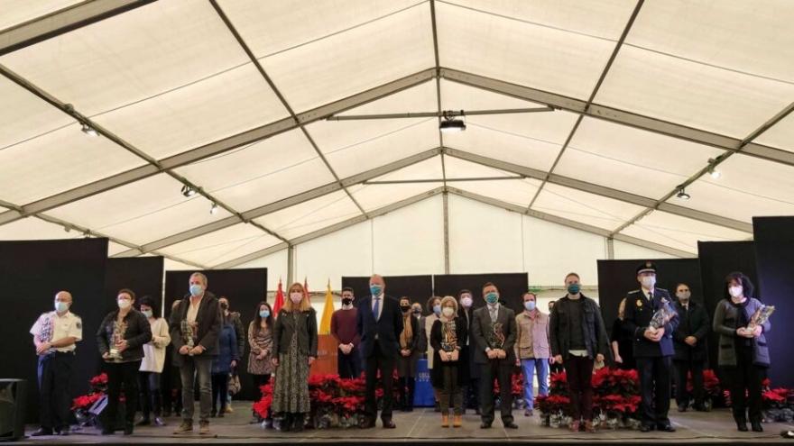 Foto de familia de los Premios "Antonio Molina" de Collado Villalba