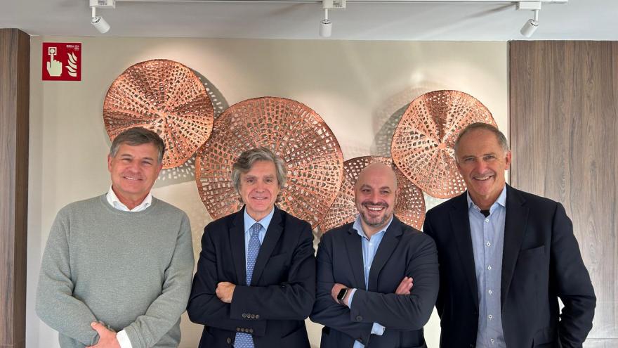 El profesor Nico Pijls, el doctor Fernando Alfonso, el doctor Fernando Rivero y el profesor Bernard de Bruyne