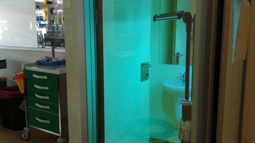 Desinfección con luz ultravioleta en el Hospital Universitario Infanta Leonor