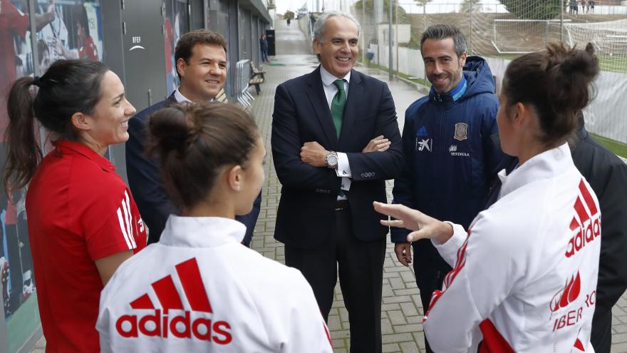 La Selección Española Femenina de Fútbol se suma a la campaña de donación de médula