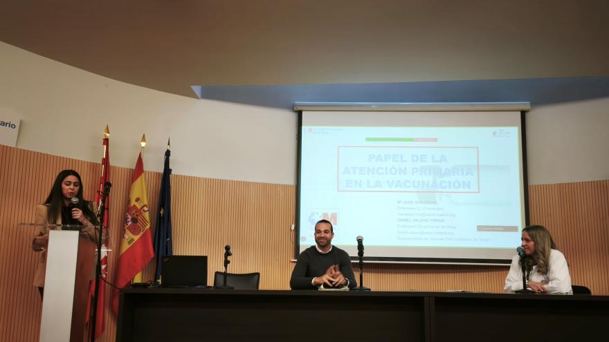 Mesa sobre el papel de Atención Primaria en la vacunación
