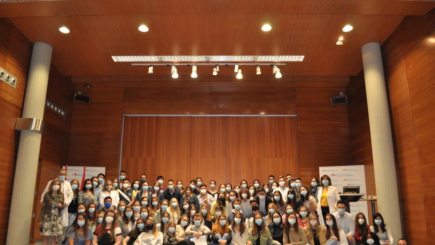 Imagen de los nuevos residentes que se incorporan al Hospital Príncipe de Asturias 