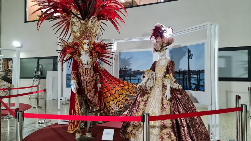 Traje Rojo