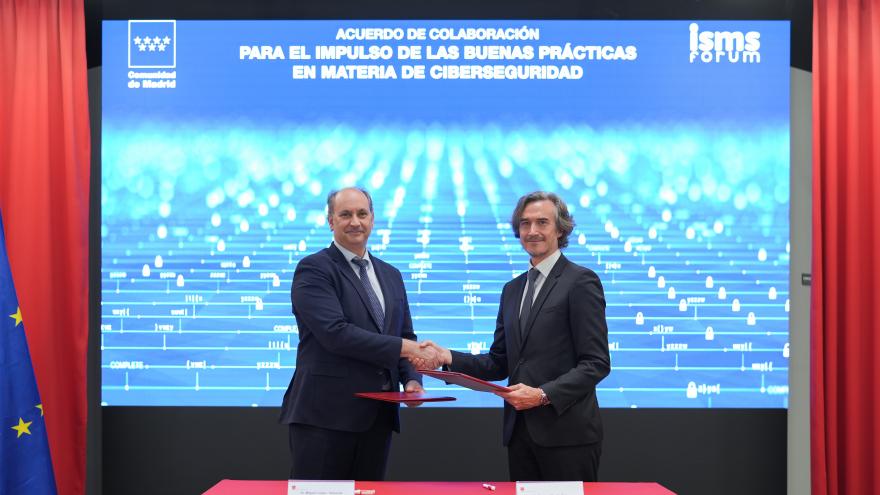 La Comunidad de Madrid firma un acuerdo para formar y sensibilizar a ciudadanos y empresas sobre los riesgos y desafíos del entorno digital