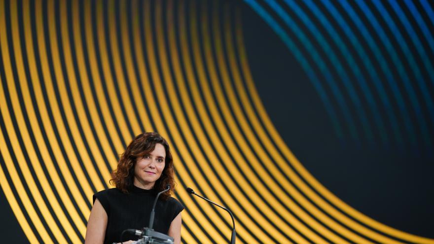 Díaz Ayuso apela a una “juventud libre y que lleve las riendas de su vida en una región de moda que no le dice cómo hacer su vida” La presidenta Isabel Díaz Ayuso