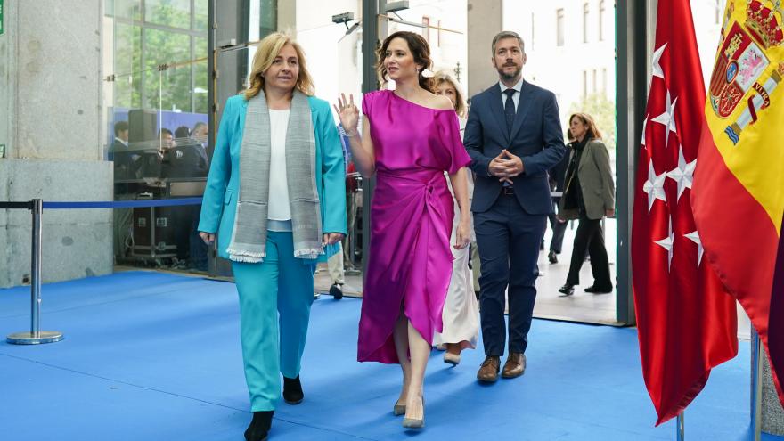 La presidenta Isabel Díaz Ayuso en el Palacio de Cibeles