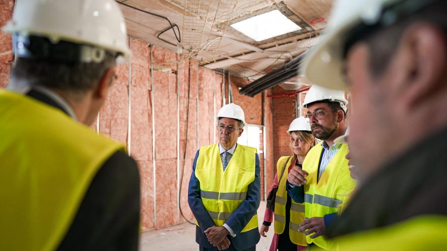 Ossorio durante la visita a Valdemoro