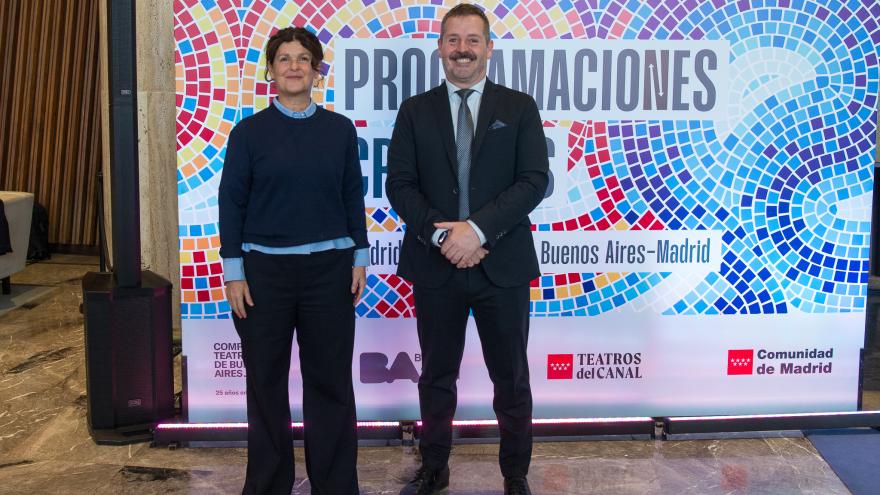 La Comunidad de Madrid llevará a Buenos Aires dos grandes producciones escénicas de los Teatros del Canal en 2026 El consejero De Paco Serrano