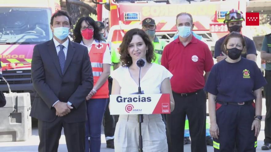 La presidenta visita el Parque de Bomberos de San Martín de Valdeiglesias