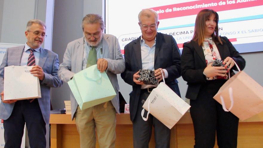 Profesionales de la UAX