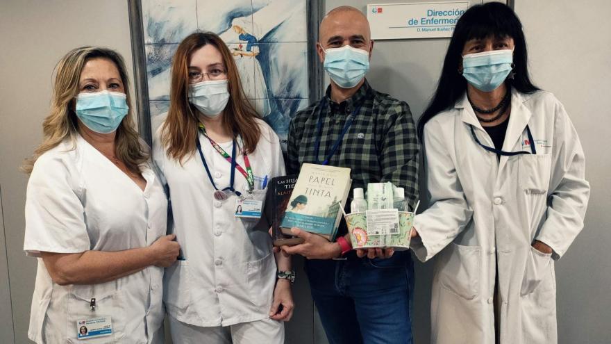 entrega de premio del concurso higiene de manos 2023 en el hospital severo ochoa