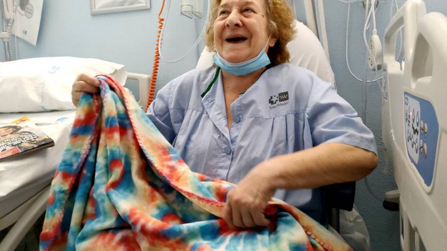 Hospital Severo Ochoa | Navidad 2022 - Campaña ABG 'Ningún mayor sin regalos'