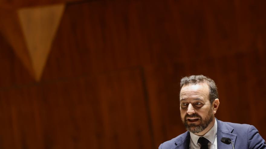 La Comunidad de Madrid reconoce el mérito y esfuerzo de sus alumnos con los Premios Extraordinarios de Educación El viceconsejero de Política y Organización Educativa