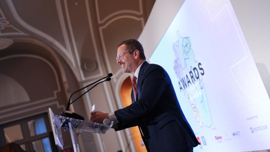 El consejero De Paco Serrano