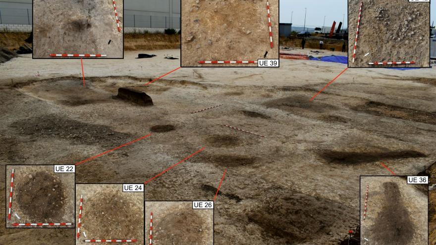 imagen de estructuras circulares excavadas en el suelo