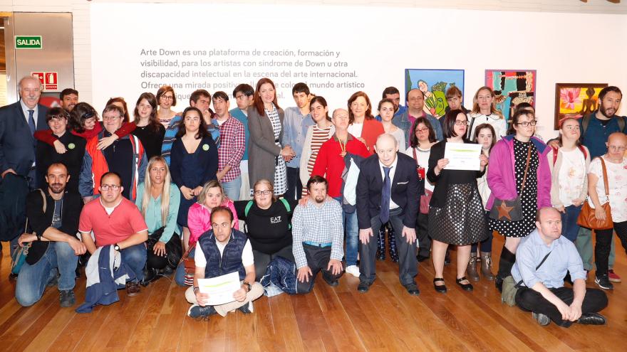 Moreno preside el acto de entrega del XXVI Concurso Internacional de Pintura y Dibujo para artistas con Síndrome de Down