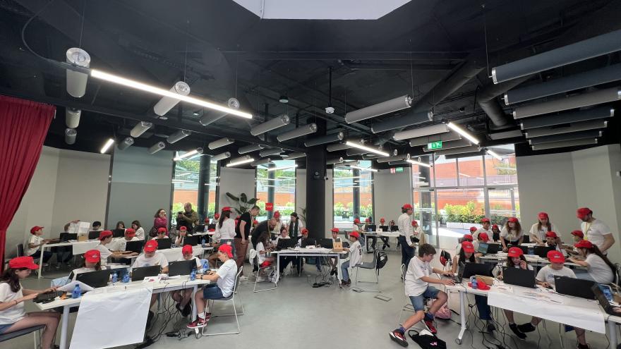 Alumnos participantes en la final de MineMad Competition School 2025